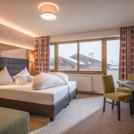 Alpen Glueck Hotel Kirchberger Hof Кірхберг Екстер'єр фото