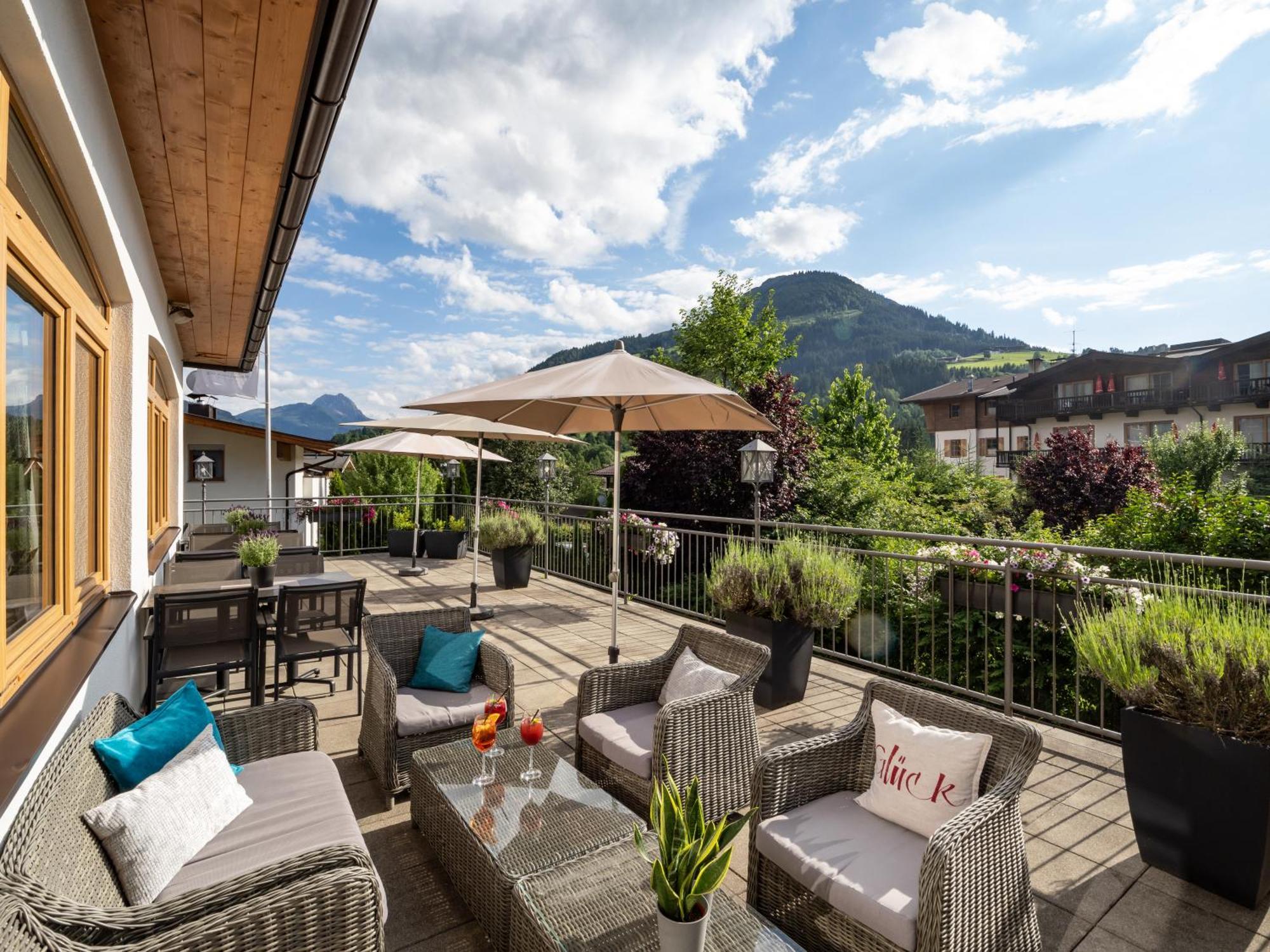 Alpen Glueck Hotel Kirchberger Hof Кірхберг Екстер'єр фото