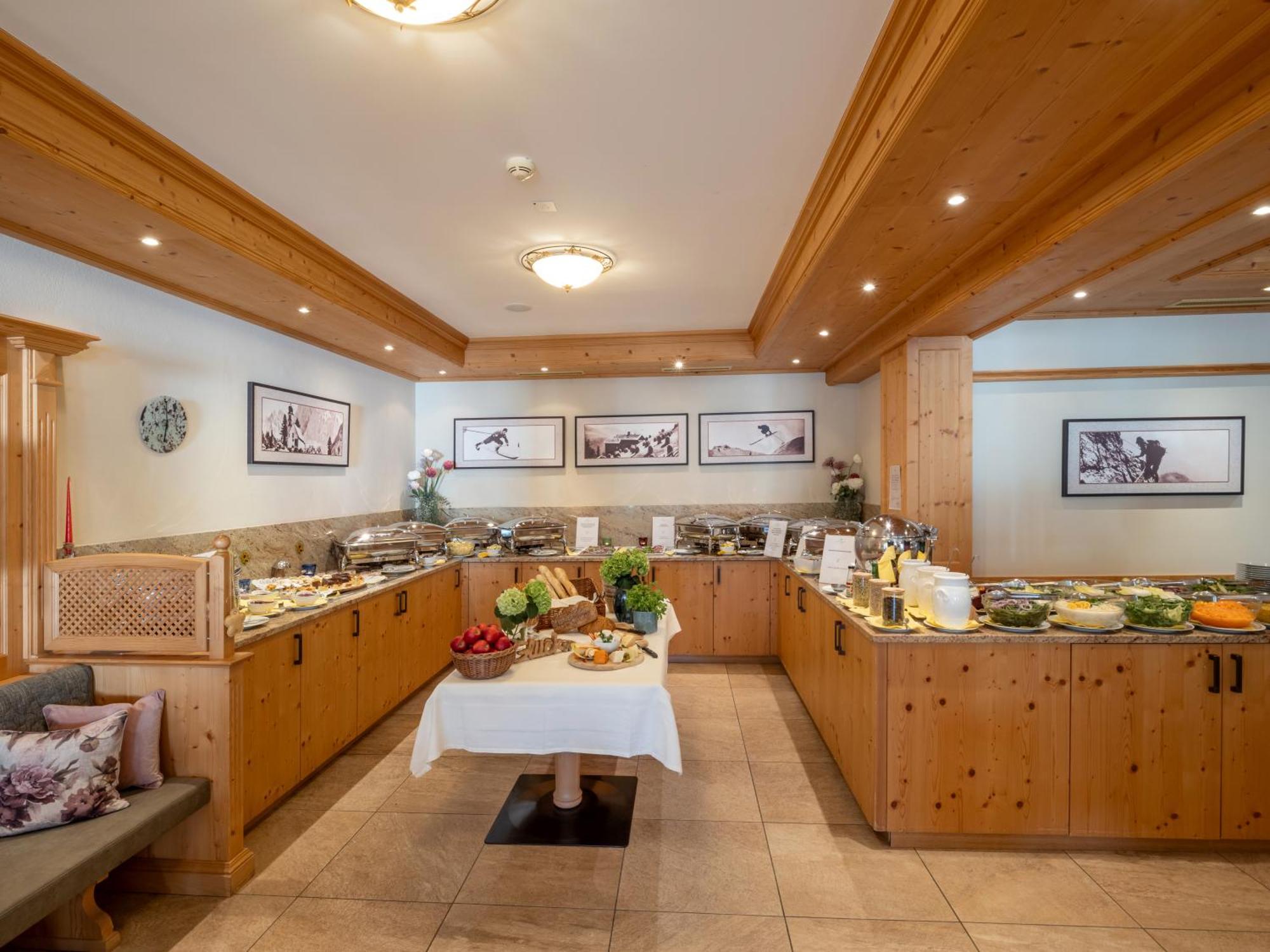 Alpen Glueck Hotel Kirchberger Hof Кірхберг Екстер'єр фото